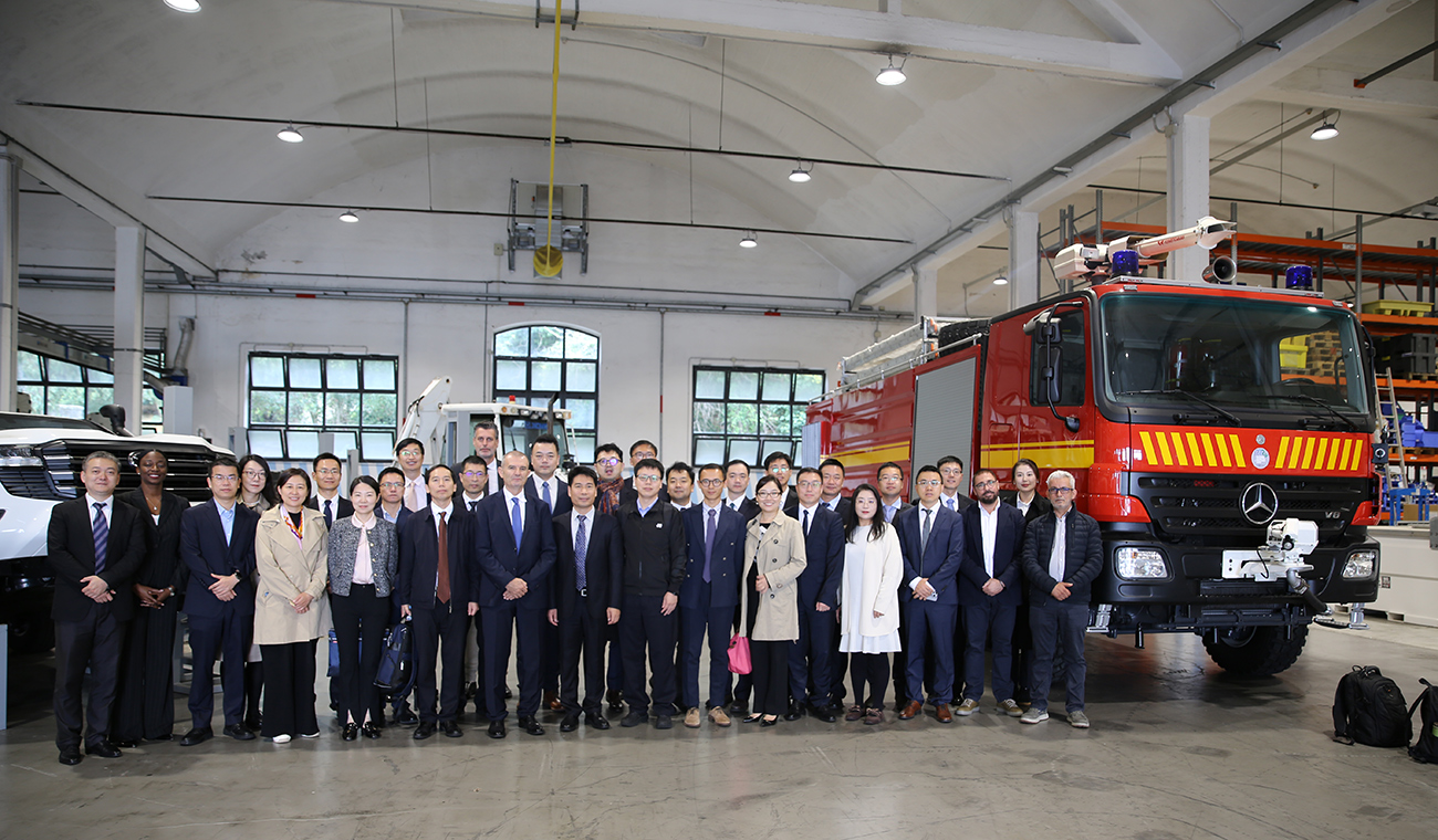 slide 5 - Chinese Delegation Visit to UNGSC Brindisi