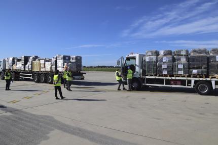 Supporting transitions in peace operations image1